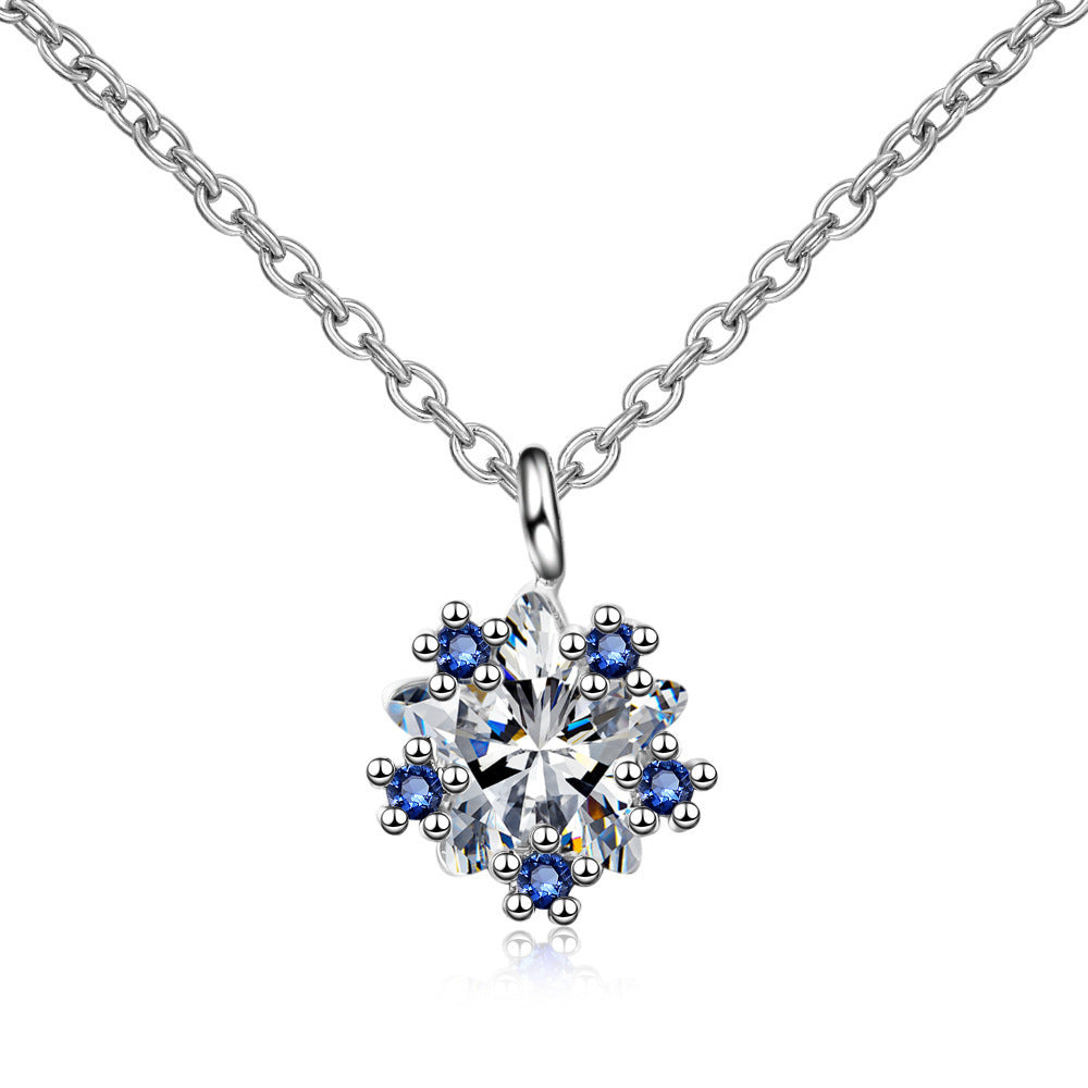 Leisure snowflake fashion diamond necklace