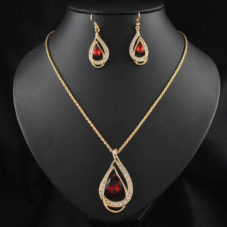 Royal Aura Necklace Set