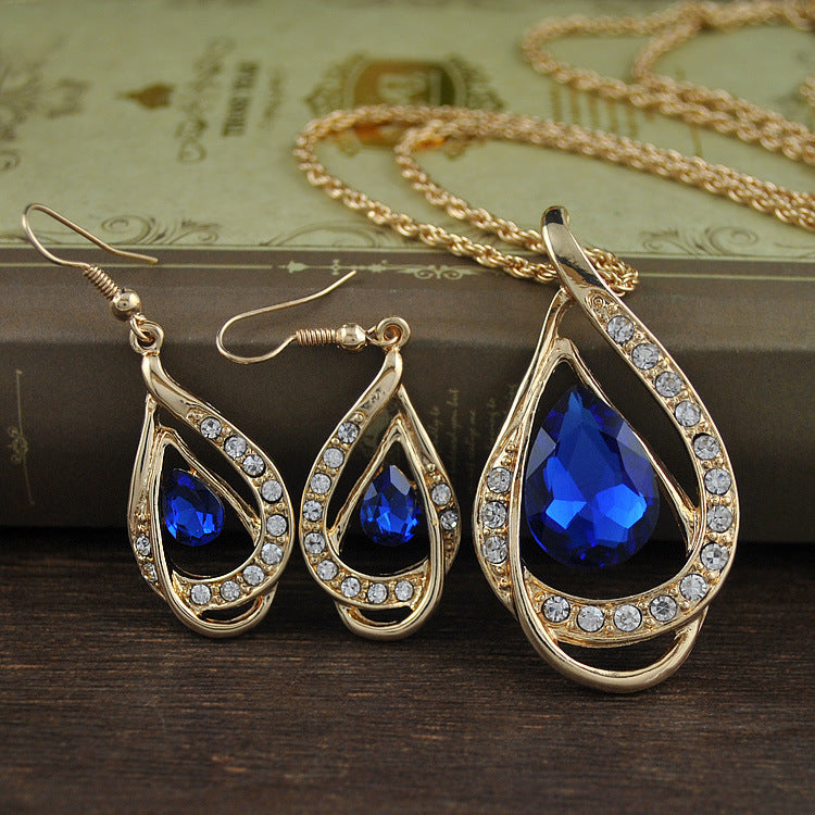 Royal Aura Necklace Set