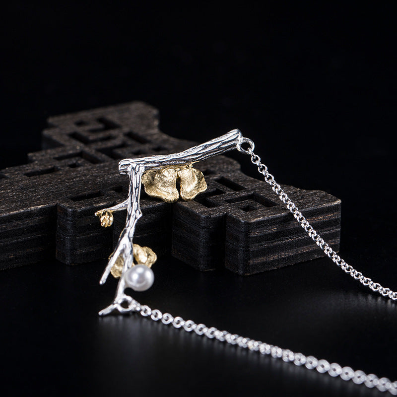 Moonveil Floral Pendant