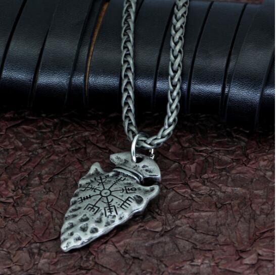 Vegvisir Arrow Pendant