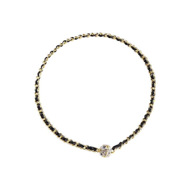 Noir Aura Necklace