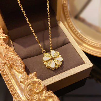 Clovera Necklace