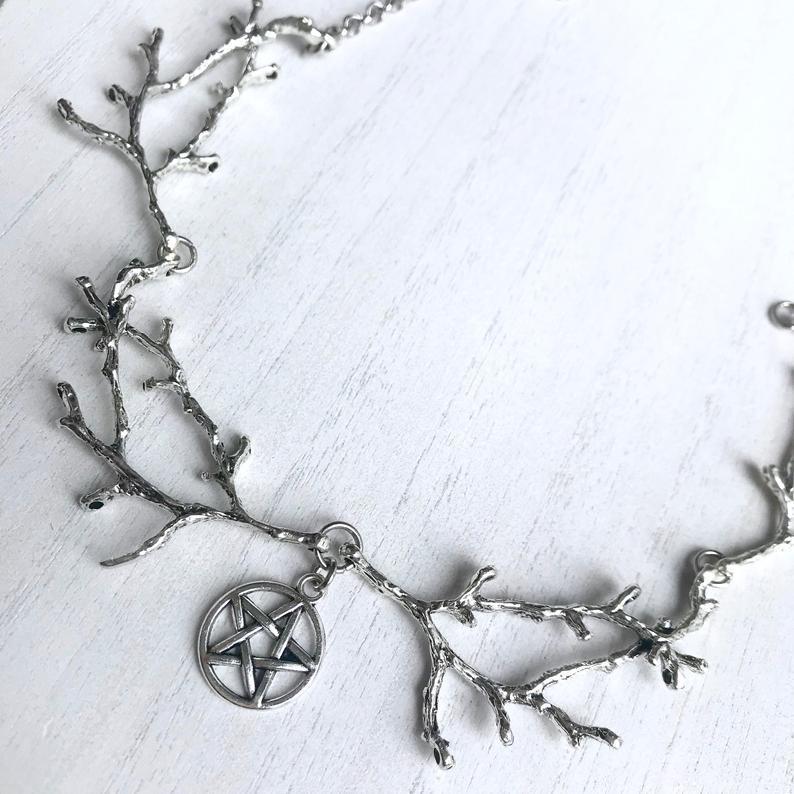 Nocturne Thorn Choker