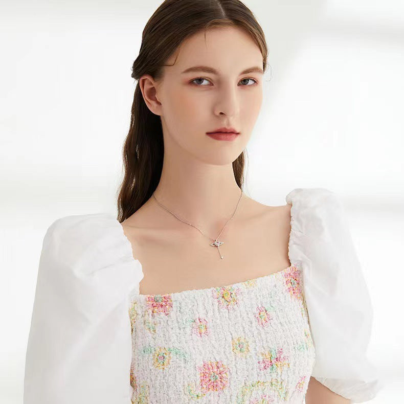Angel Veil Necklace